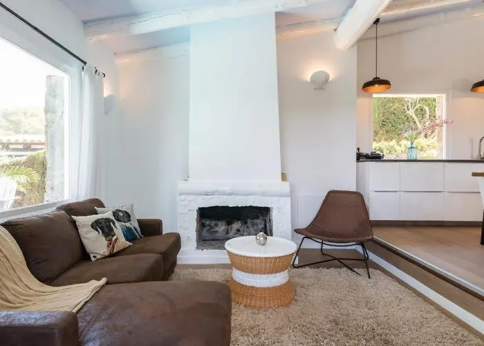 別荘 Nova ベグール